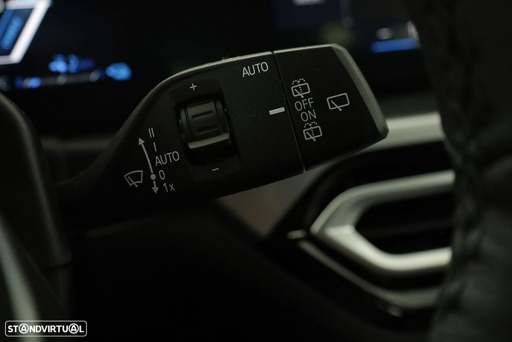 BMW 330 e Touring Pack M Auto - 20