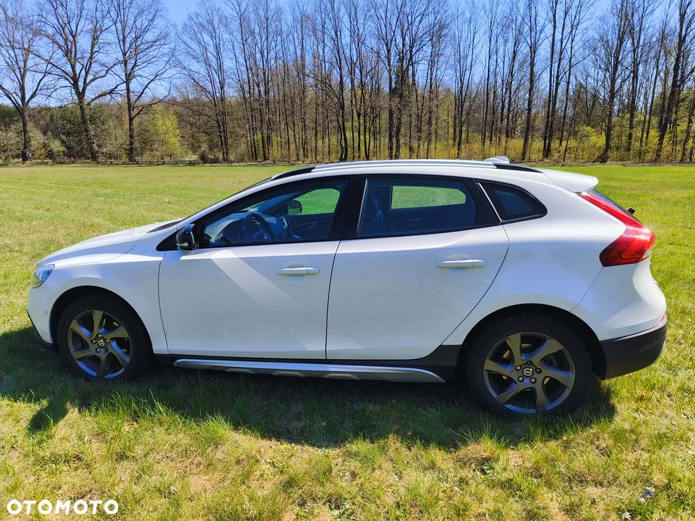 Volvo V40 Cross Country D2 - 1