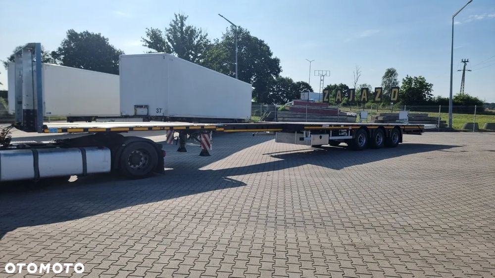 MAX Trailer platforma z hydraulicznie opuszczaną i wysuwaną rampą najazdową - 15