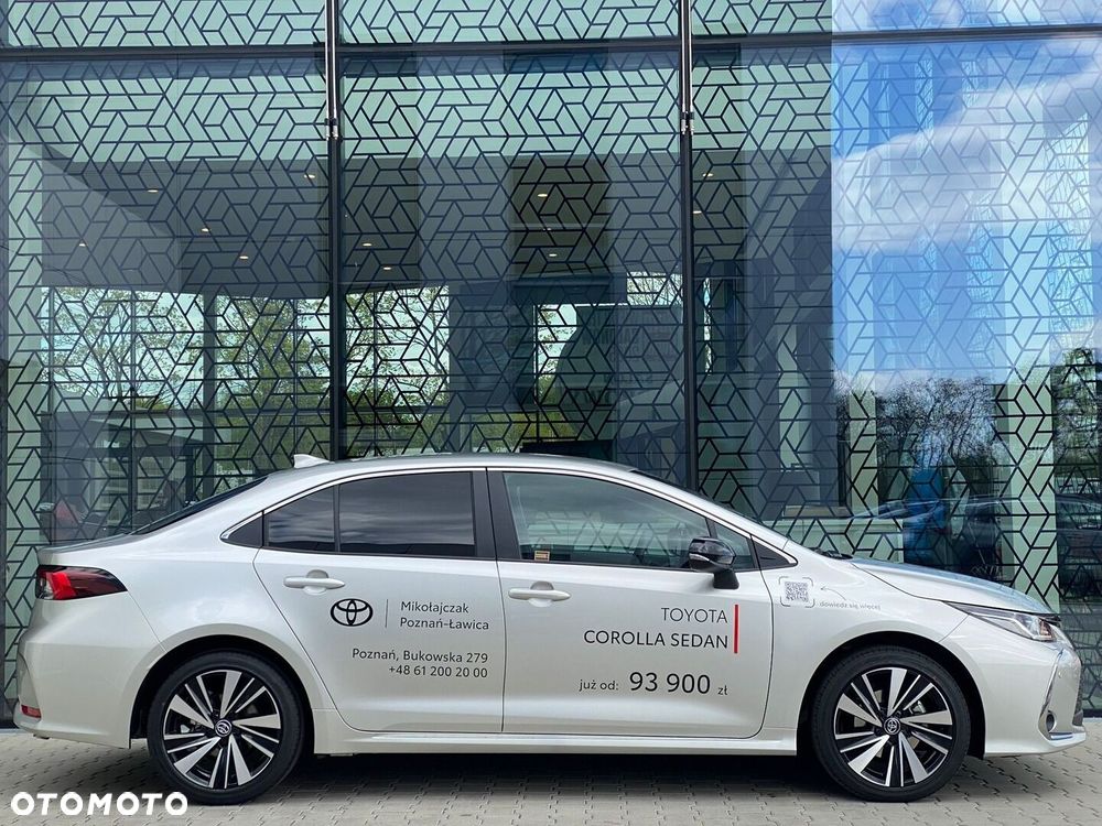 Toyota Corolla - 4