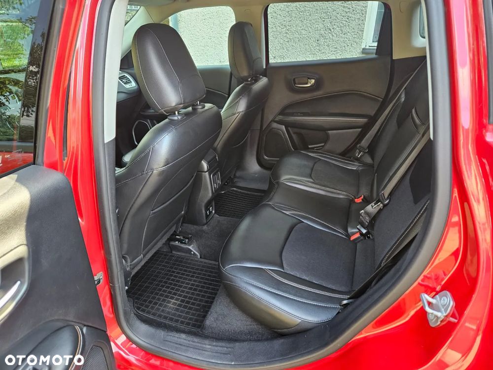 Jeep Compass - 19