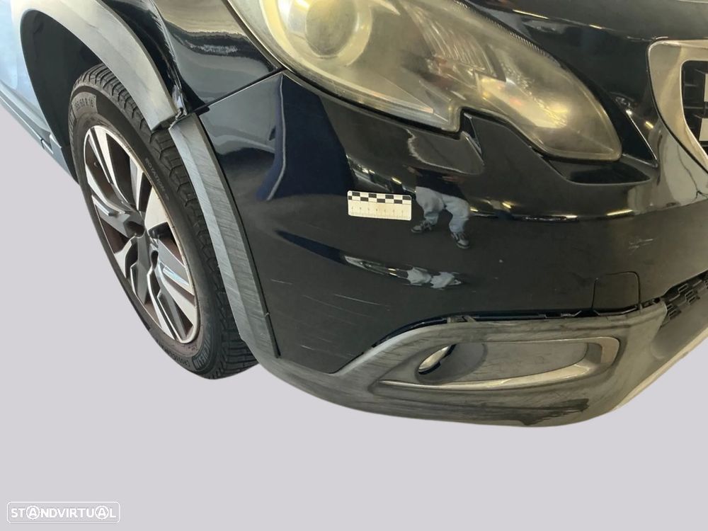 Peugeot 2008 1.2 PureTech Allure - 12