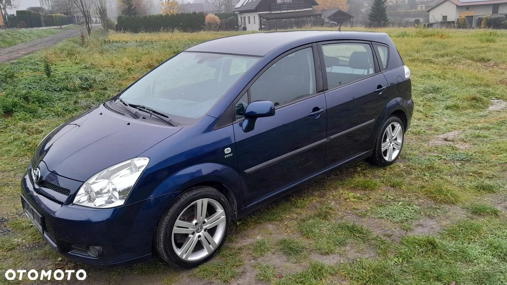 Toyota Corolla Verso - 23