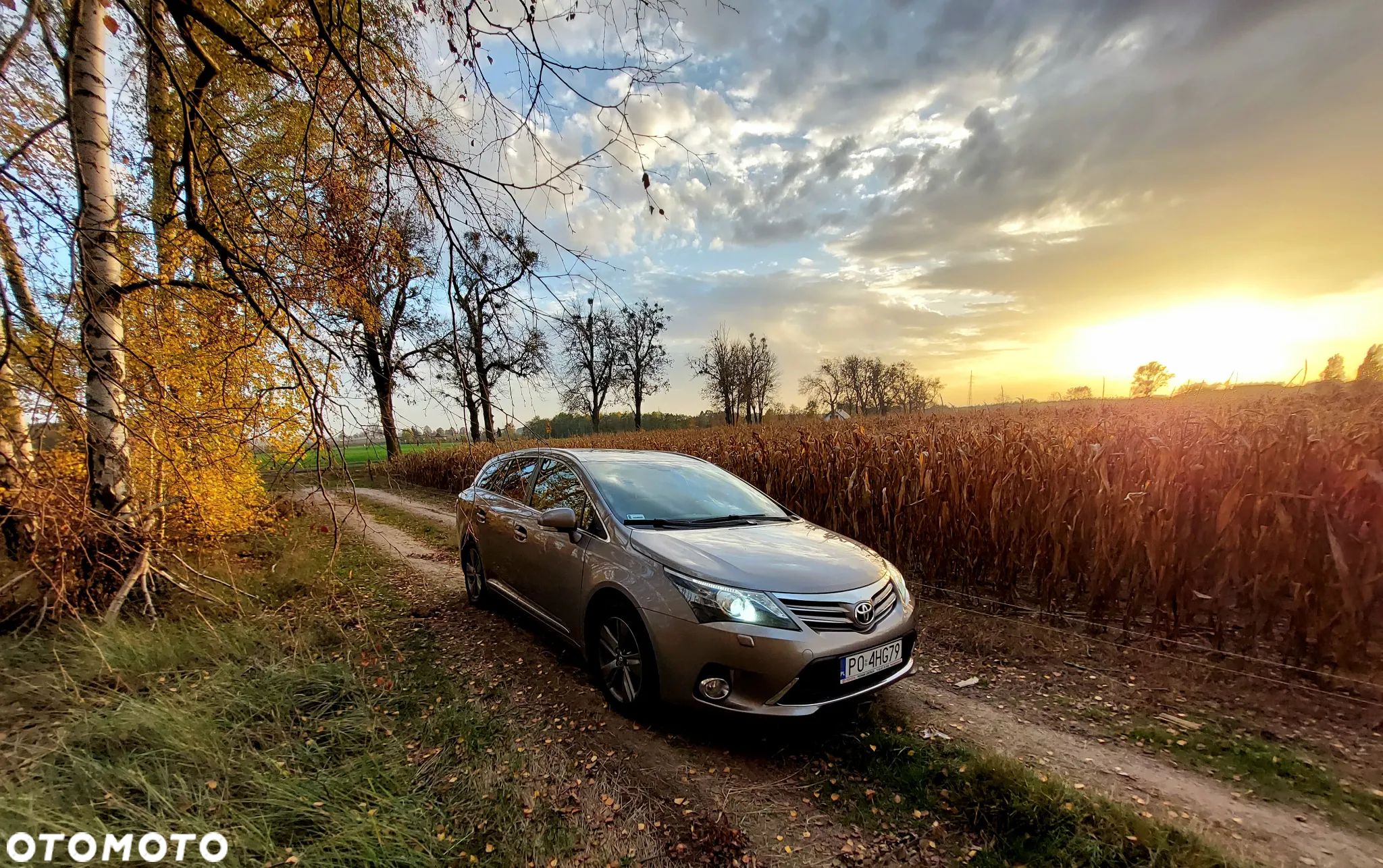 Toyota Avensis 2.0 D-4D Premium - 1