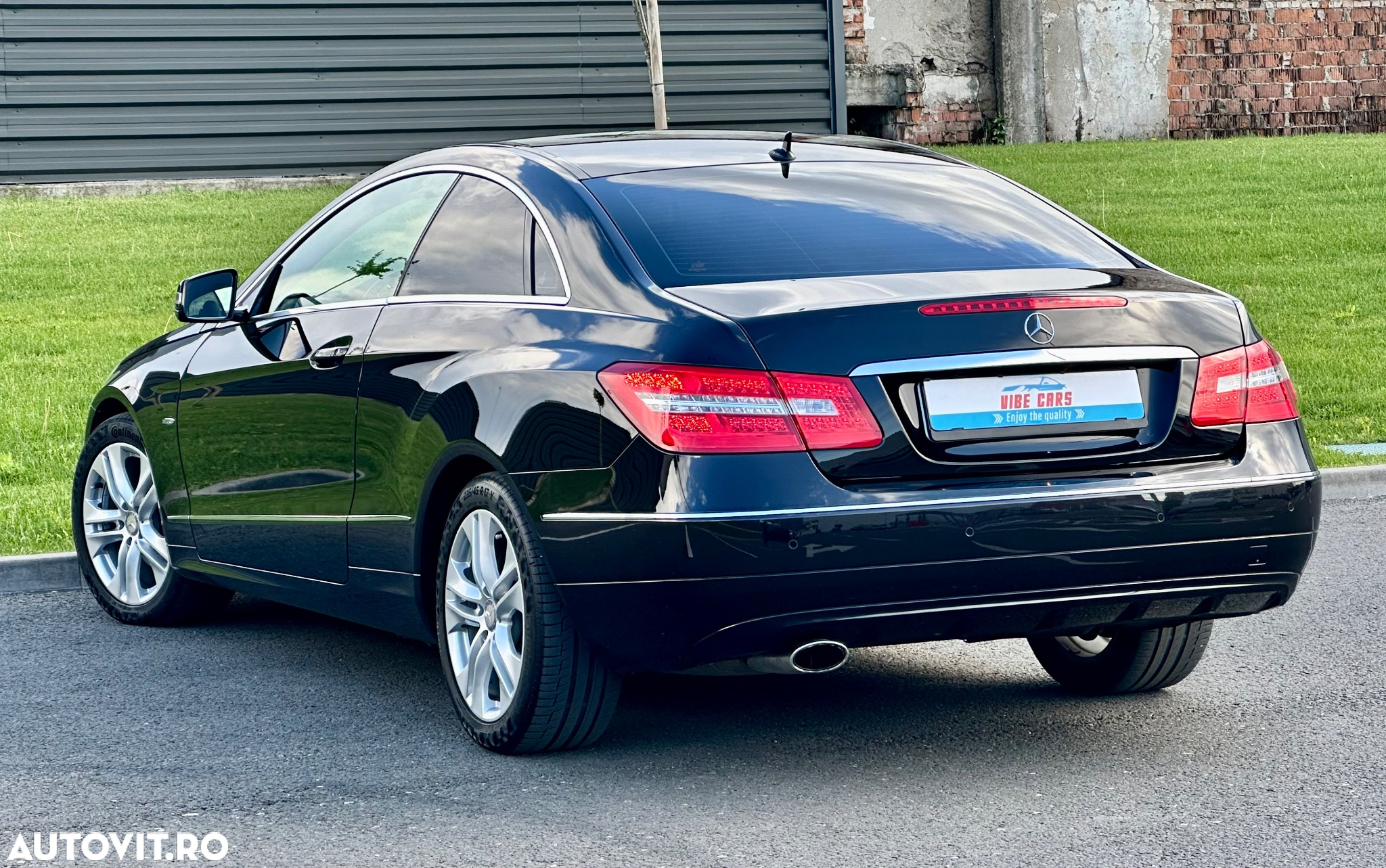 Mercedes-Benz E 220 CDI Coupe - 15