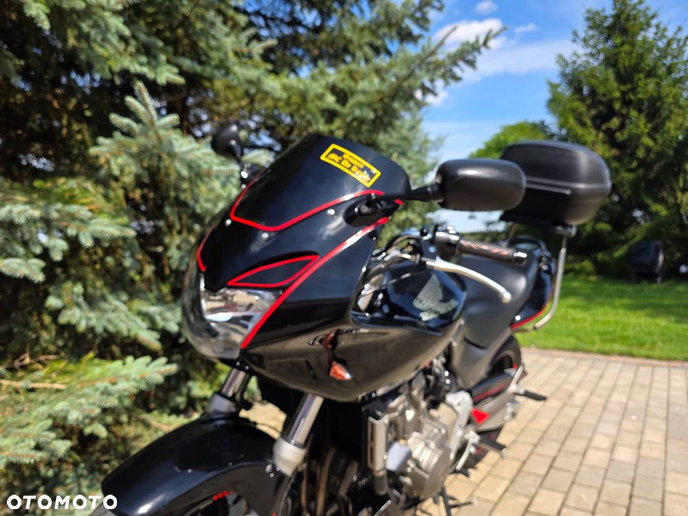 Honda Hornet - 23