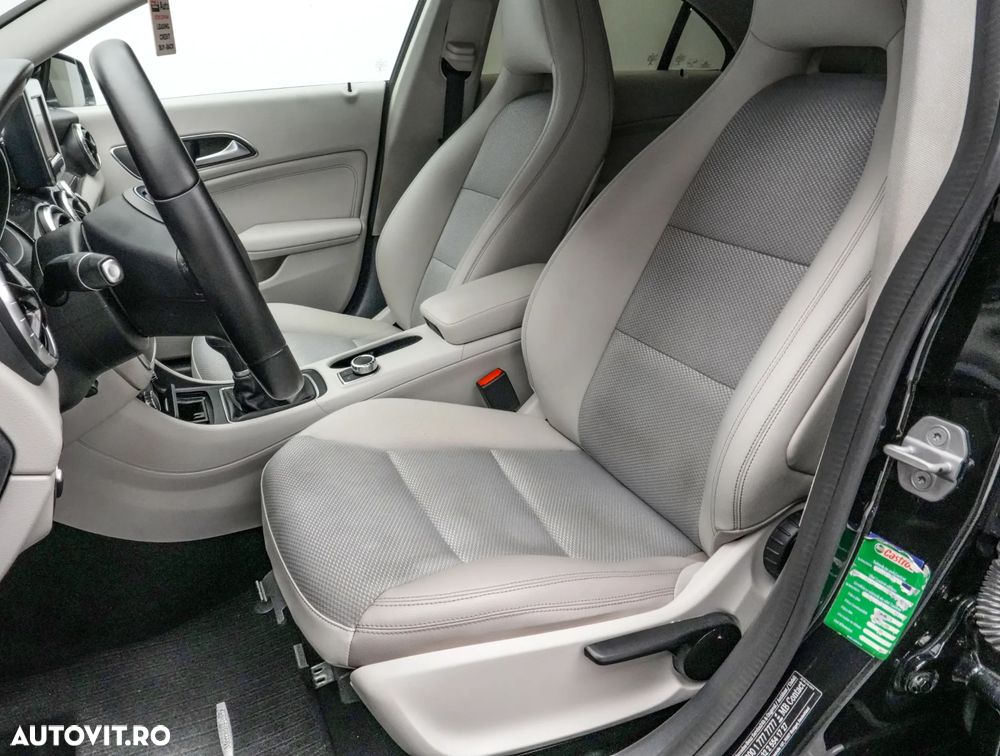 Mercedes-Benz CLA - 13