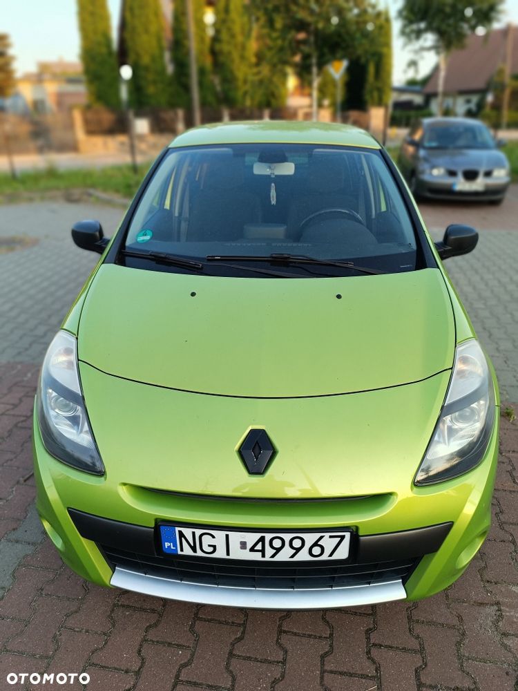 Renault Clio - 6