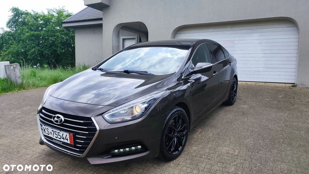 Hyundai i40 Kombi 1.7 CRDi DCT Premium - 2