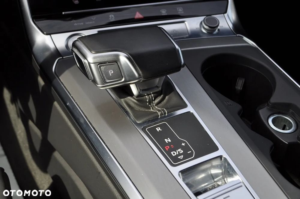 Audi A6 ver-40-tdi-quattro-s-tronic-s-line - 18