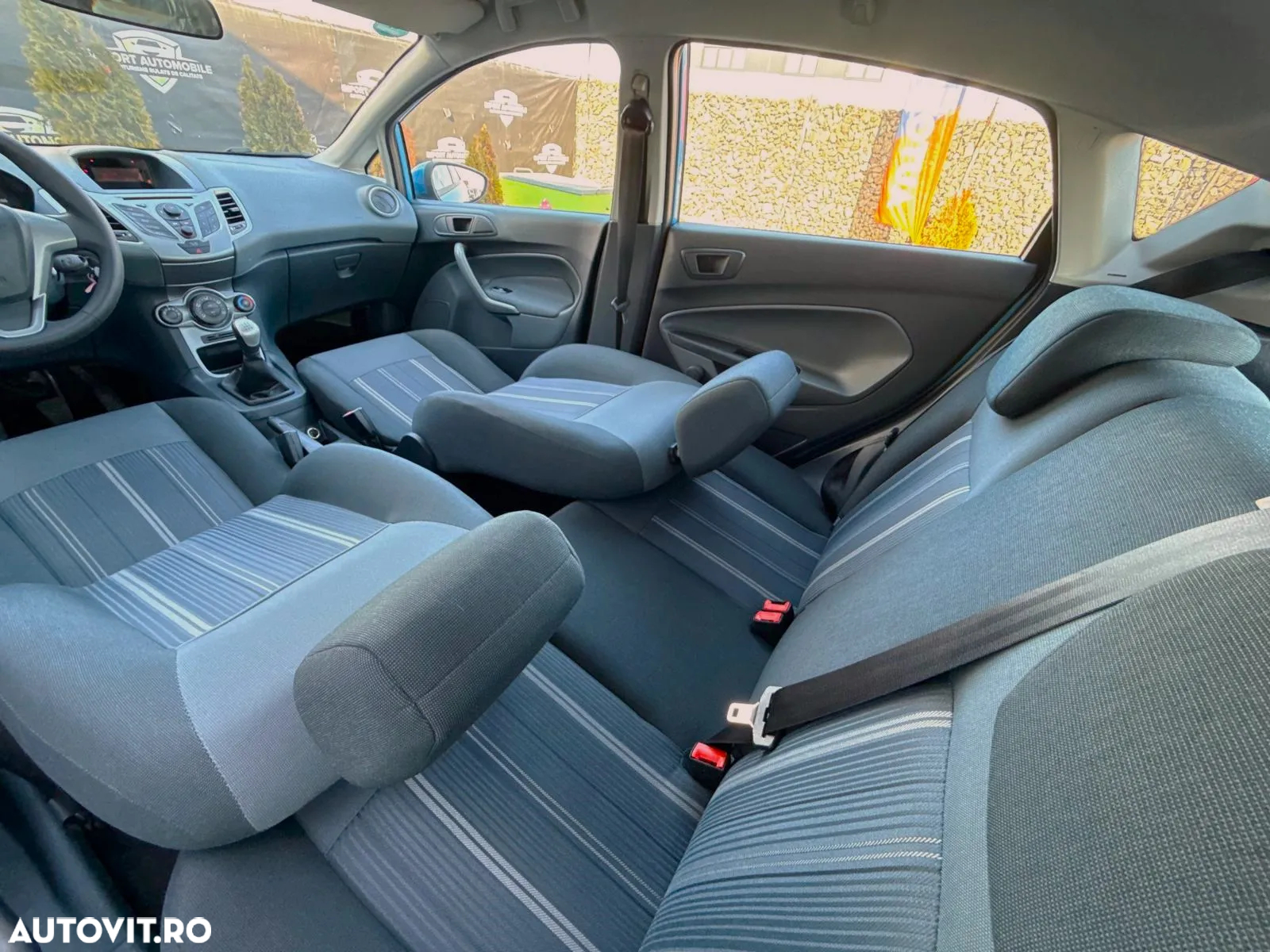 Ford Fiesta 1.25 Ambiente - 9