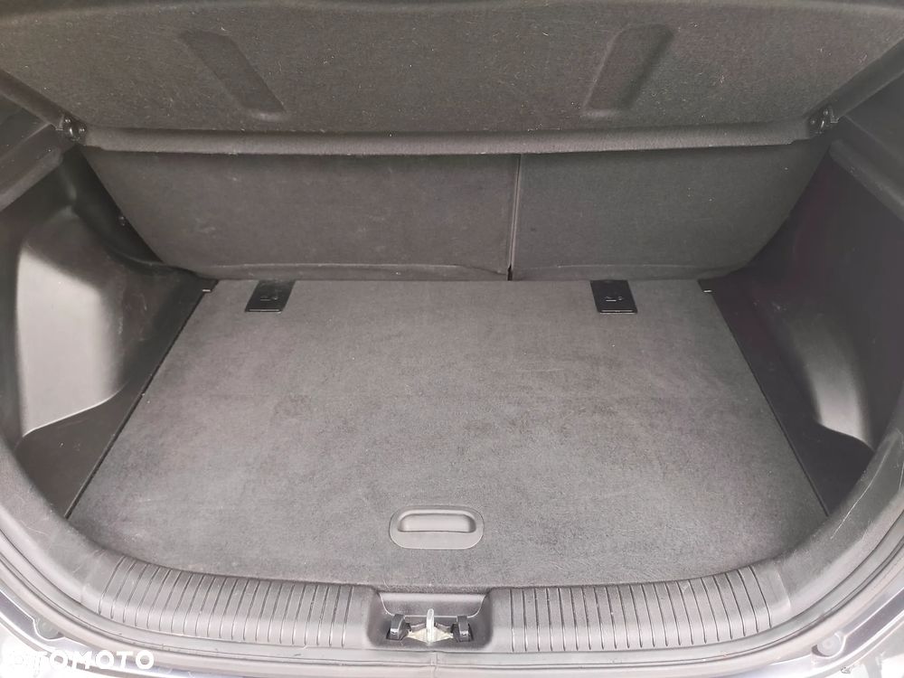 Hyundai ix20 1.6 Comfort - 14