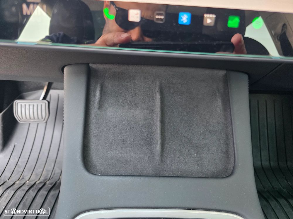Tesla Model 3 Long Range Tração Integral - 17