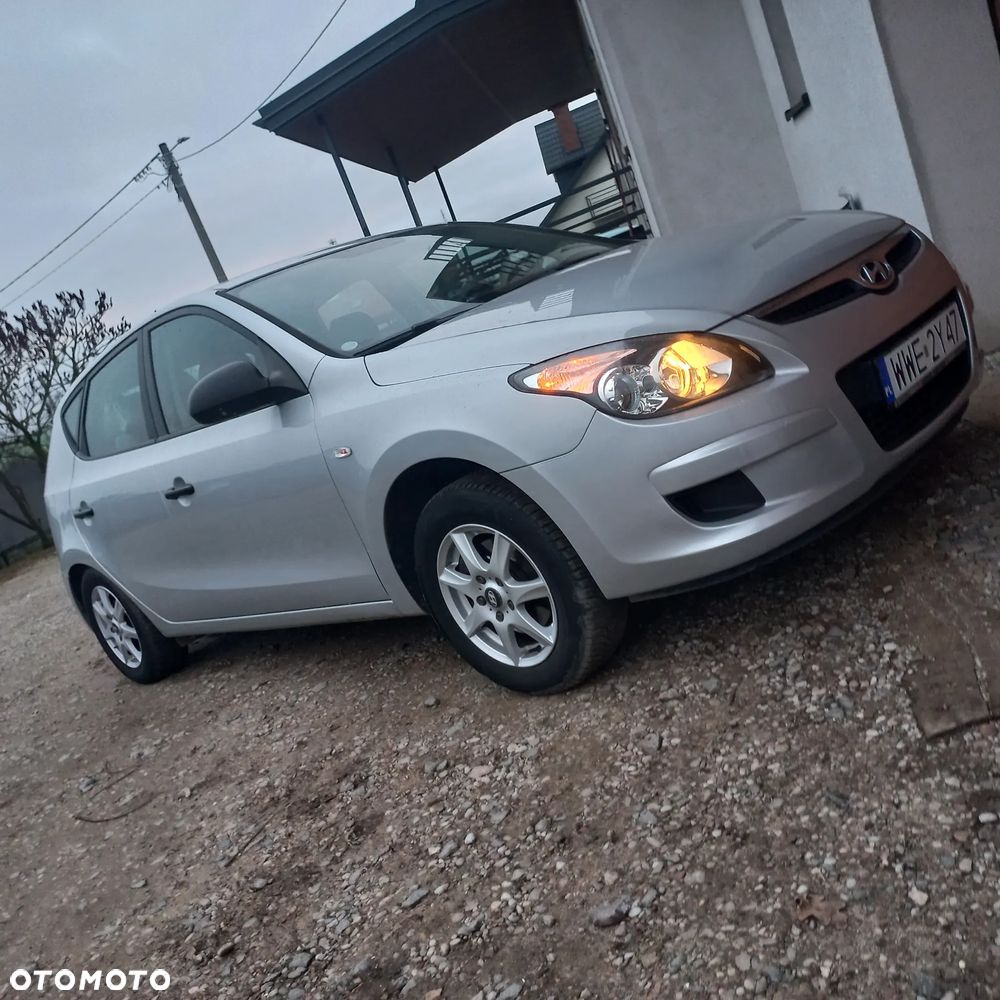 Hyundai i30 i30cw 1.4 Edition Plus - 4