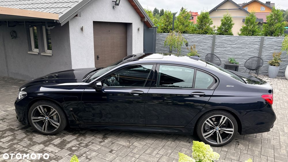BMW Seria 7 740e iPerformance - 5