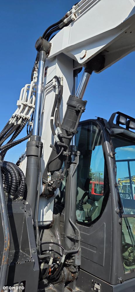 Doosan <<Doosan DX140LCR, 2015r, pług, ramie 3xłamane, 2 łyżki, z Niemiec!>> - 15
