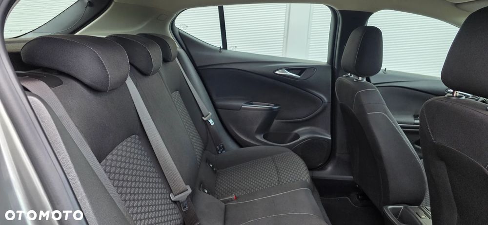 Opel Astra 1.4 Turbo Edition - 13