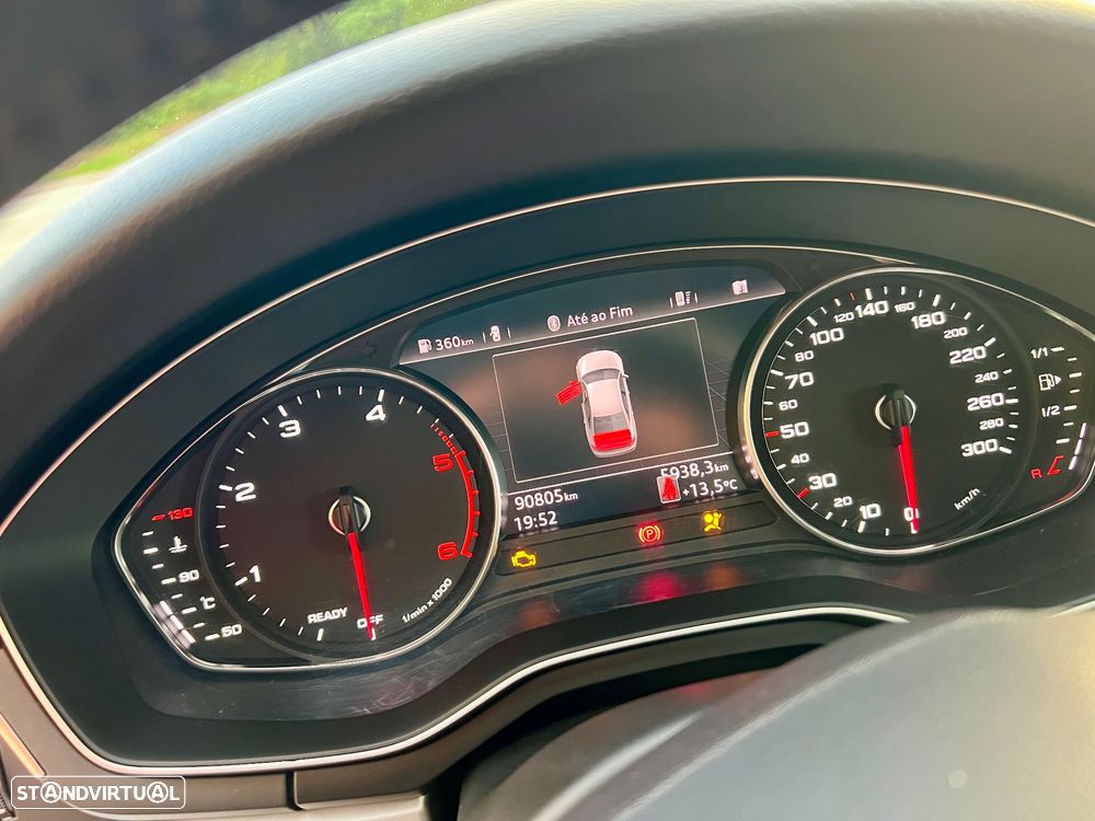 Audi A4 Avant 2.0 TDI Advance - 17