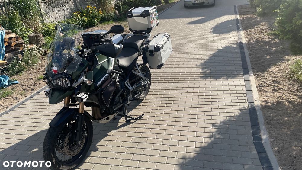 Triumph Tiger - 2