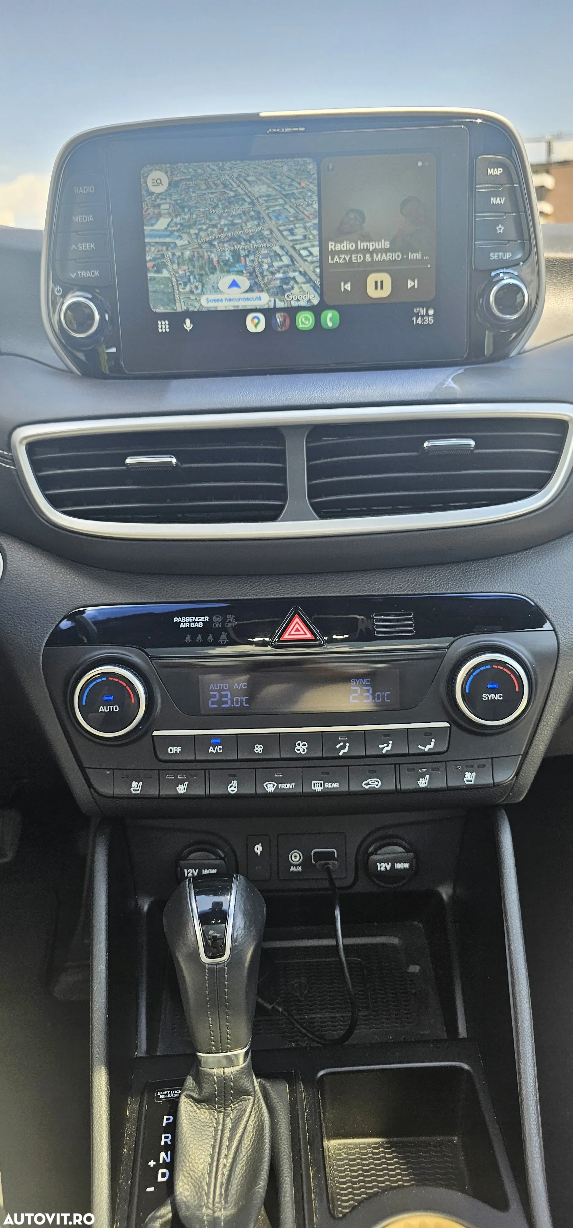 Hyundai Tucson 2.0 CRDI 4WD 8AT Luxury - 9