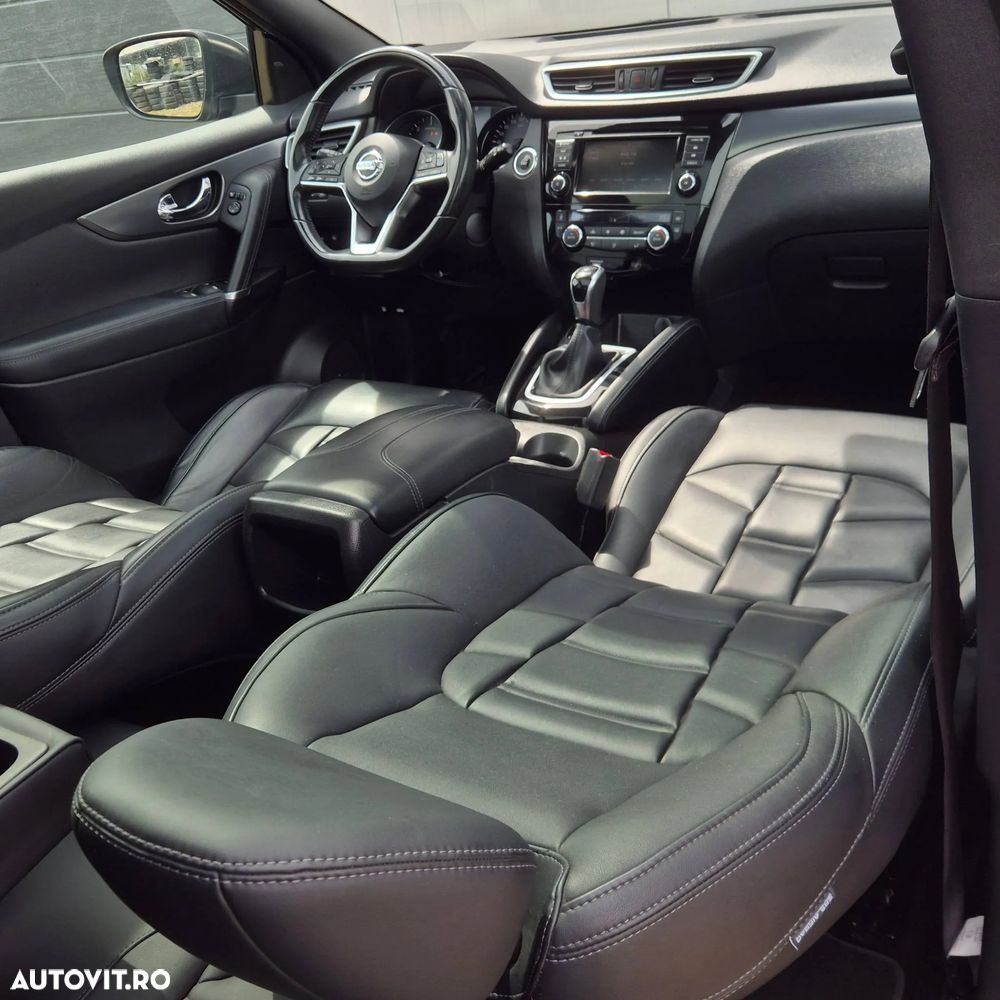Nissan Qashqai 1.7 dCi Xtronic ALL-MODE 4x4i TEKNA - 15