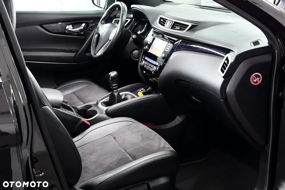 Nissan Qashqai 1.2 DIG-T Tekna EU6 - 10