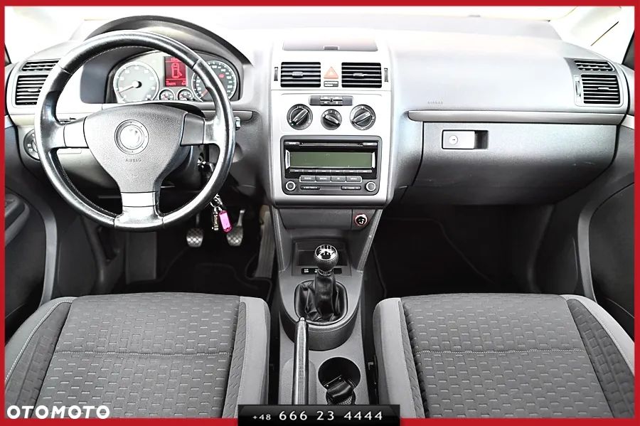 Volkswagen Touran 1.4 TSI Comfortline - 14