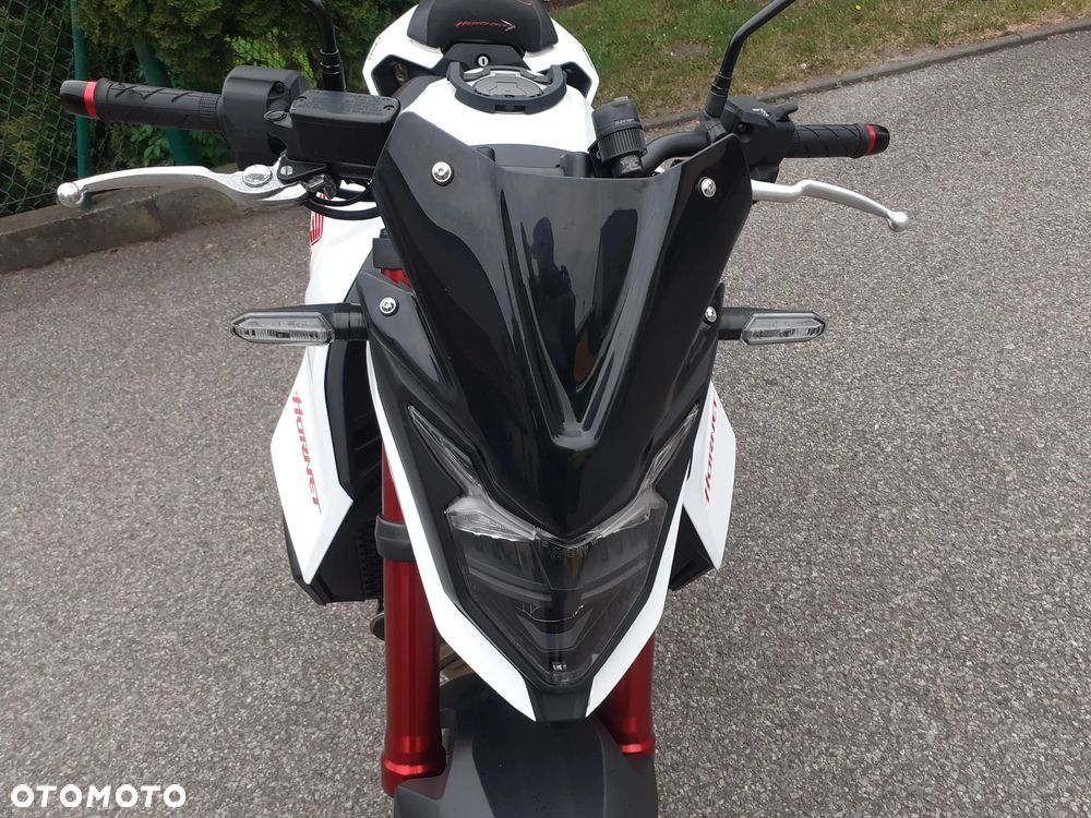 Honda CB - 9