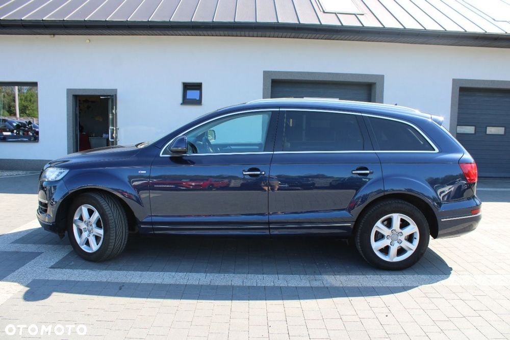 Audi Q7 - 4