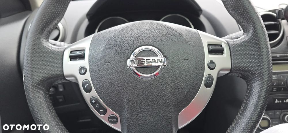 Nissan Qashqai 2.0 4x4 Tekna - 16