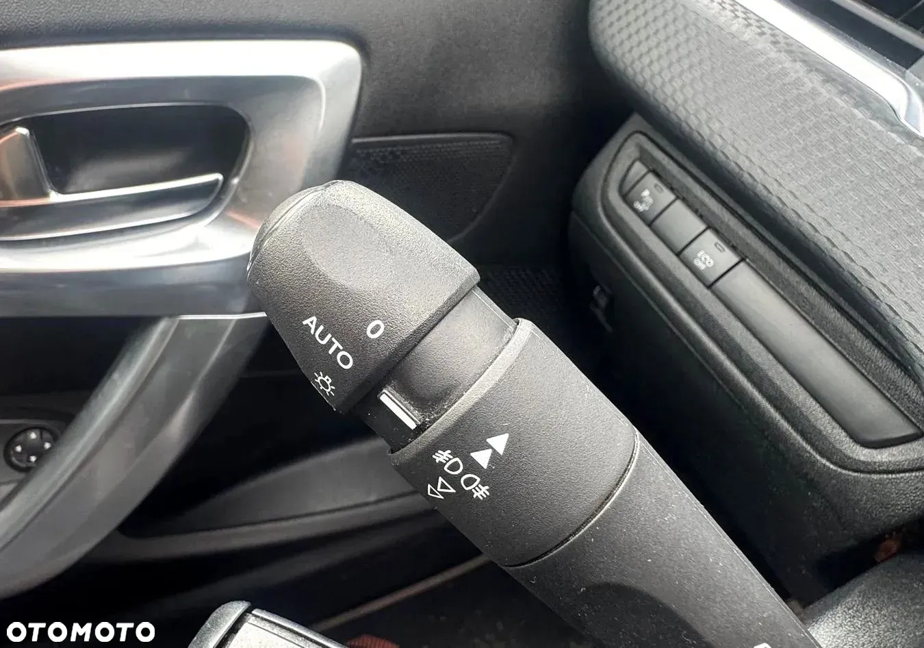Peugeot 2008 PureTech 110 Stop&Start Crossway - 26