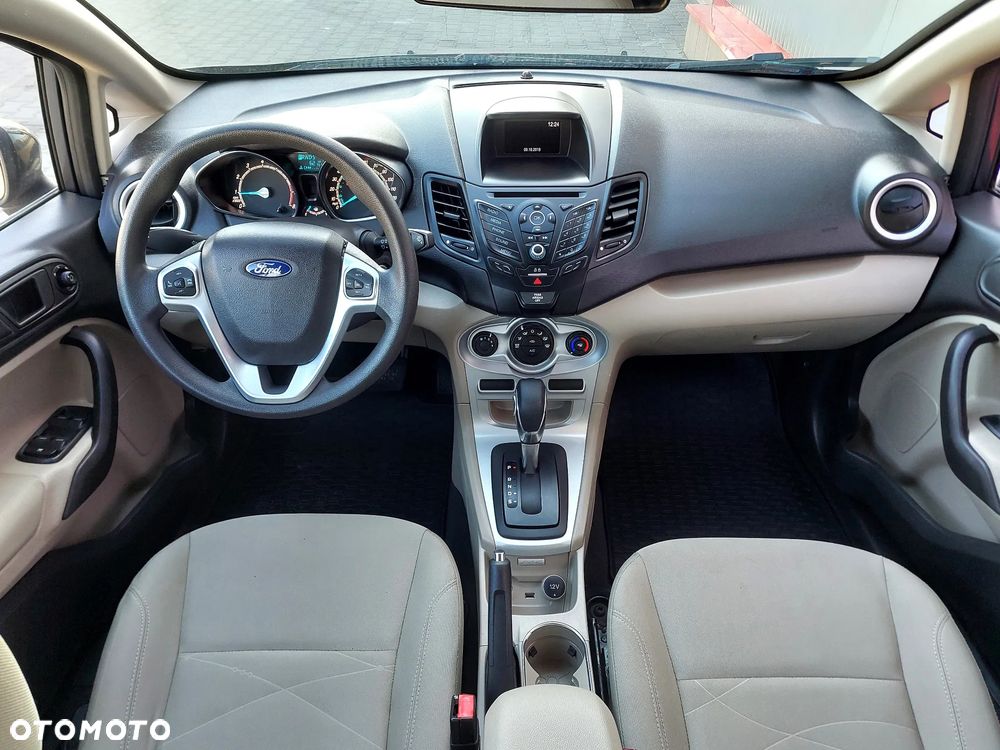 Ford Fiesta - 18