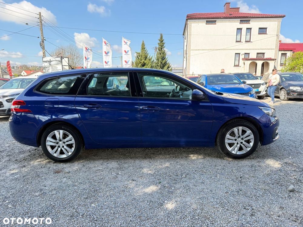 Peugeot 308 1.5 BlueHDi Active Pack Business S&S EAT8 - 7