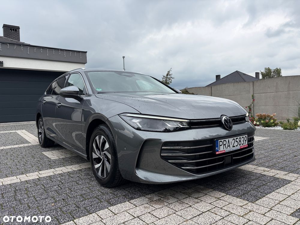 Volkswagen Passat 2.0 TDI SCR DSG Business - 3