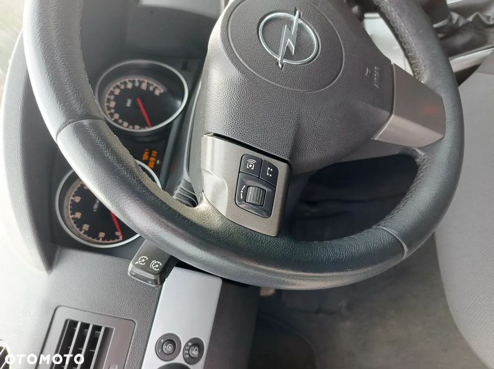 Opel Astra 1.6 Easytronic Edition - 23