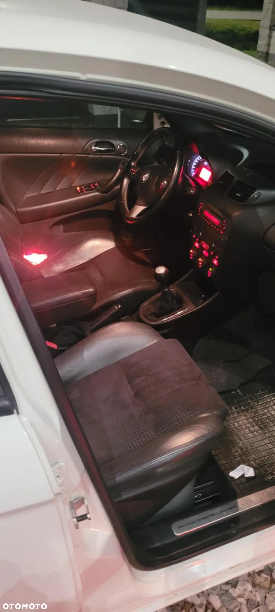 Alfa Romeo 147 - 9