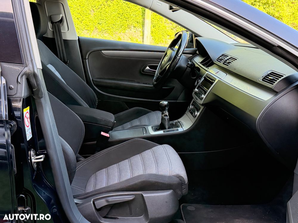Volkswagen Passat CC - 5