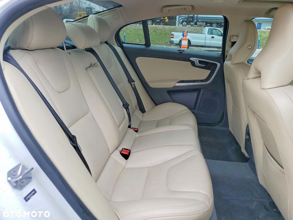 Volvo S60 - 8