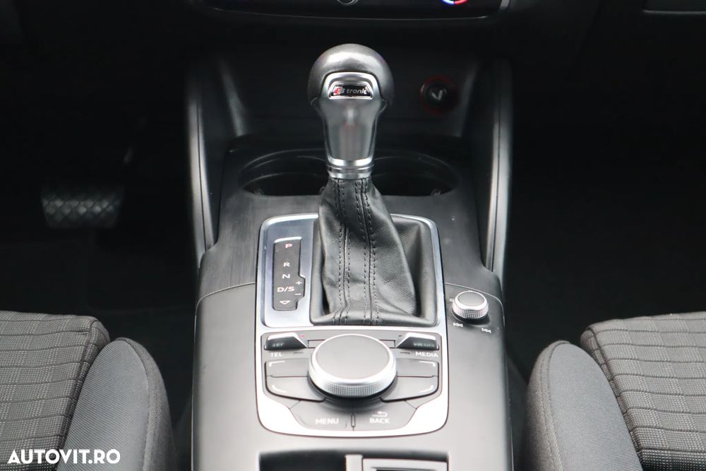Audi A3 1.6 TDI Limousine S tronic Ambition - 30