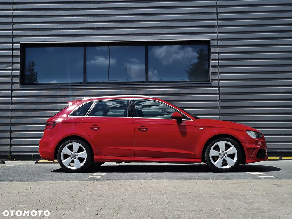 Audi A3 Sportback 2.0 TDI (clean diesel) quattro S tronic S line Sportpaket - 8