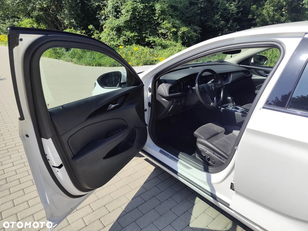 Opel Insignia 1.5 T Elite S&S - 19