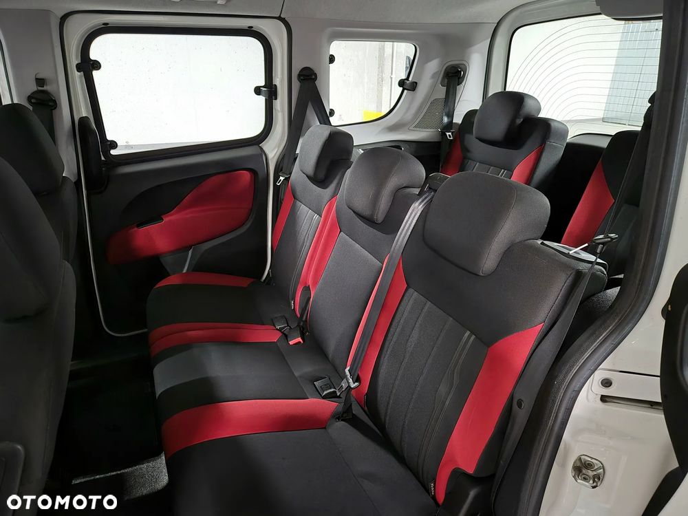 Fiat Doblo - 12