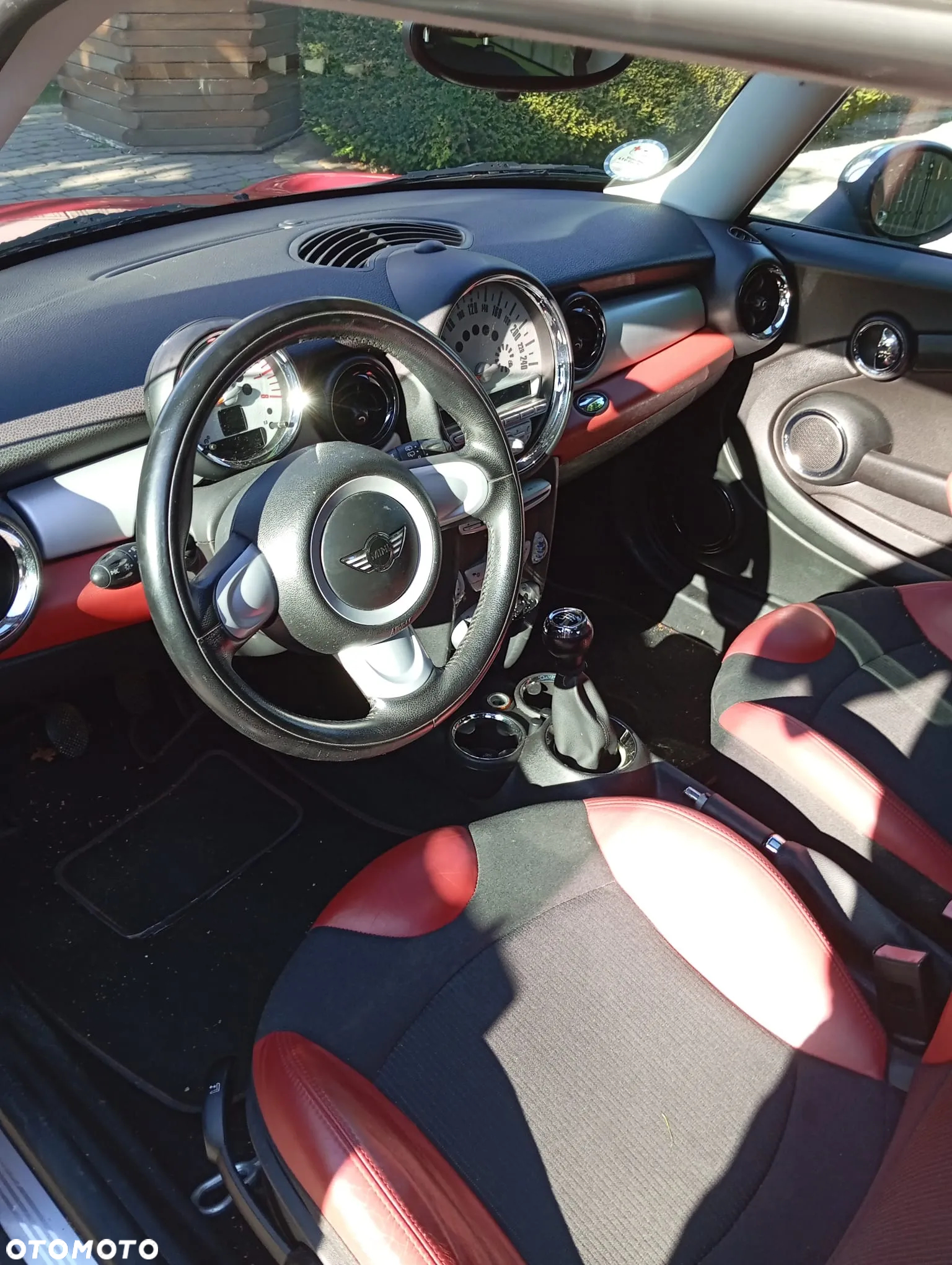 MINI Cooper Standard - 6