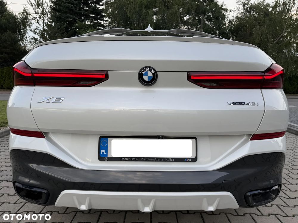 BMW X6 xDrive40i - 15