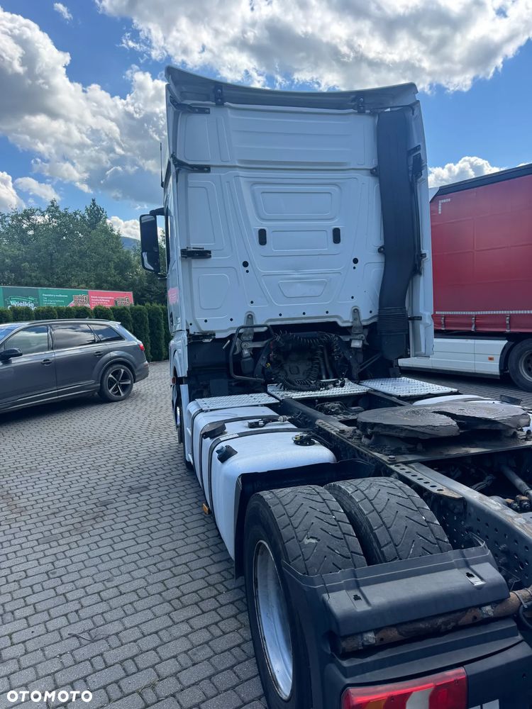 Mercedes-Benz Actros MP4 450 - 4