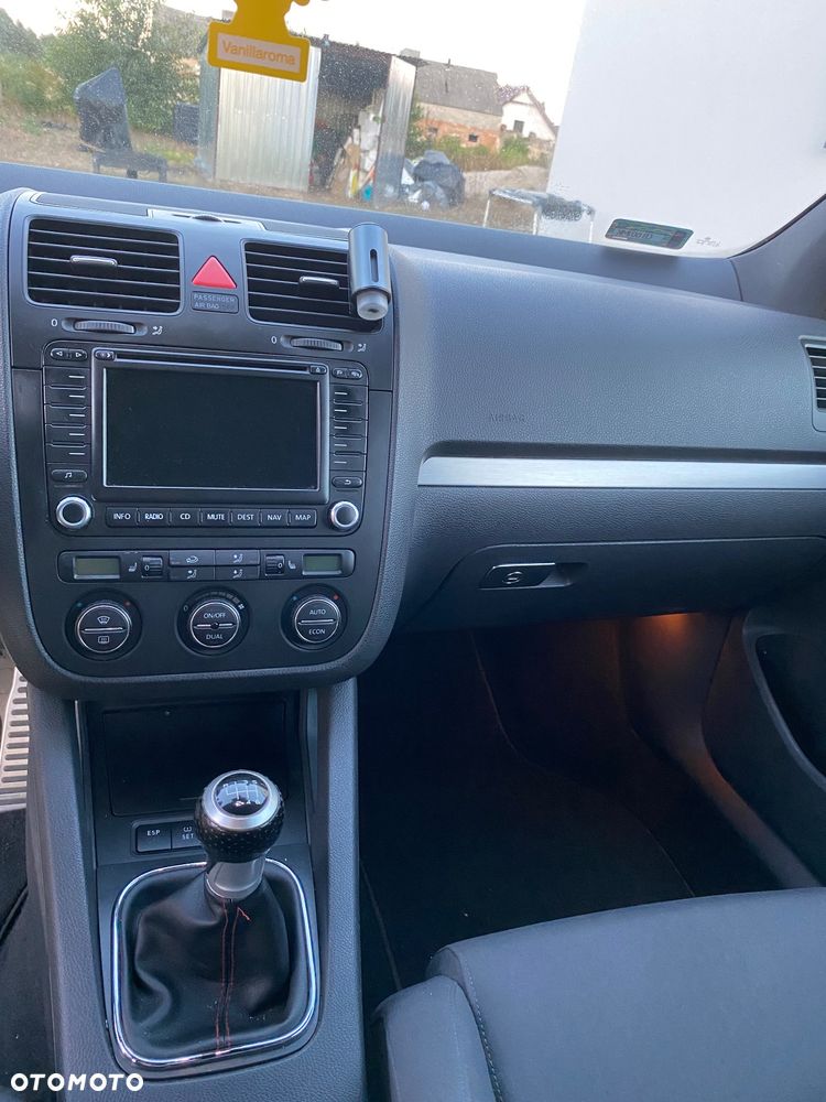 Volkswagen Golf 2.0 GTI - 18