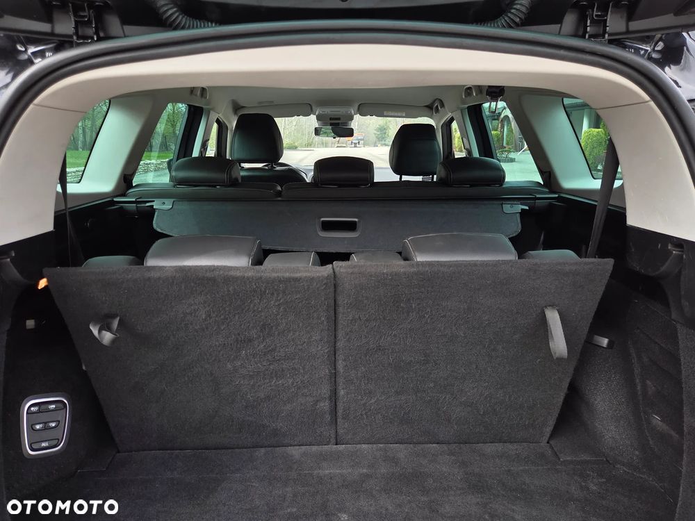 Renault Grand Scenic - 28