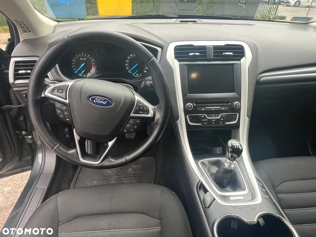 Ford Mondeo 1.5 EcoBoost Gold X (Trend) - 14