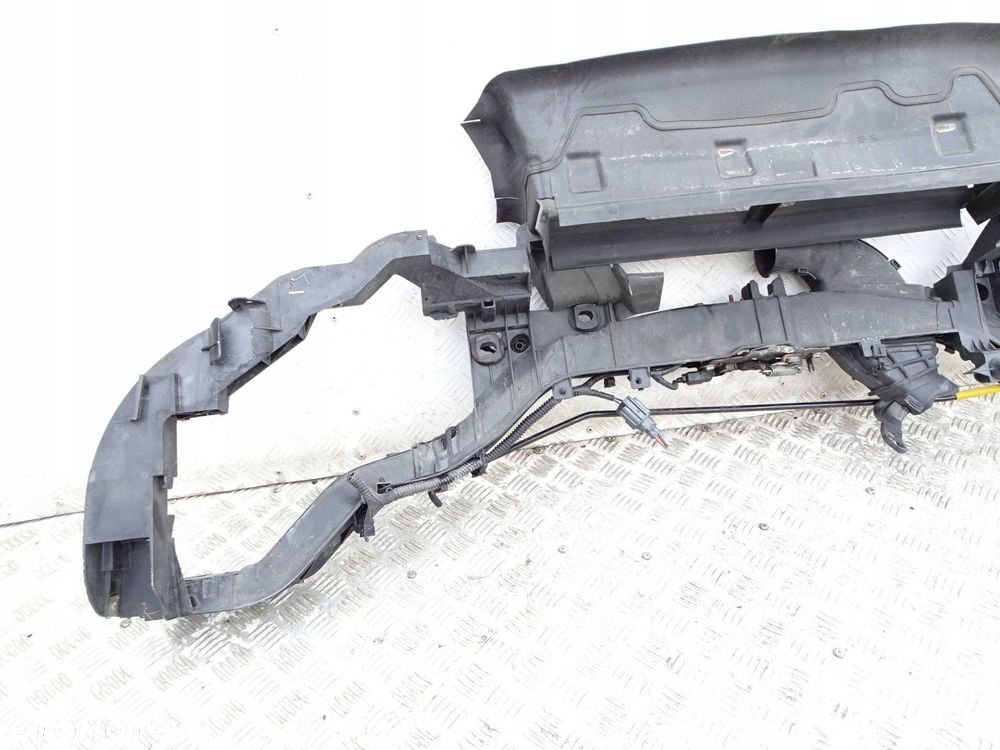 pas przedni okular ford focus mk3 fb - 9