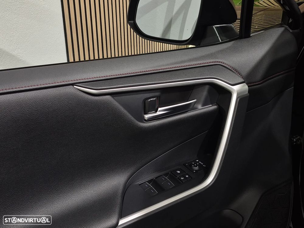 Toyota RAV4 2.5 HDF Plug-in Comfort AWD-i - 33